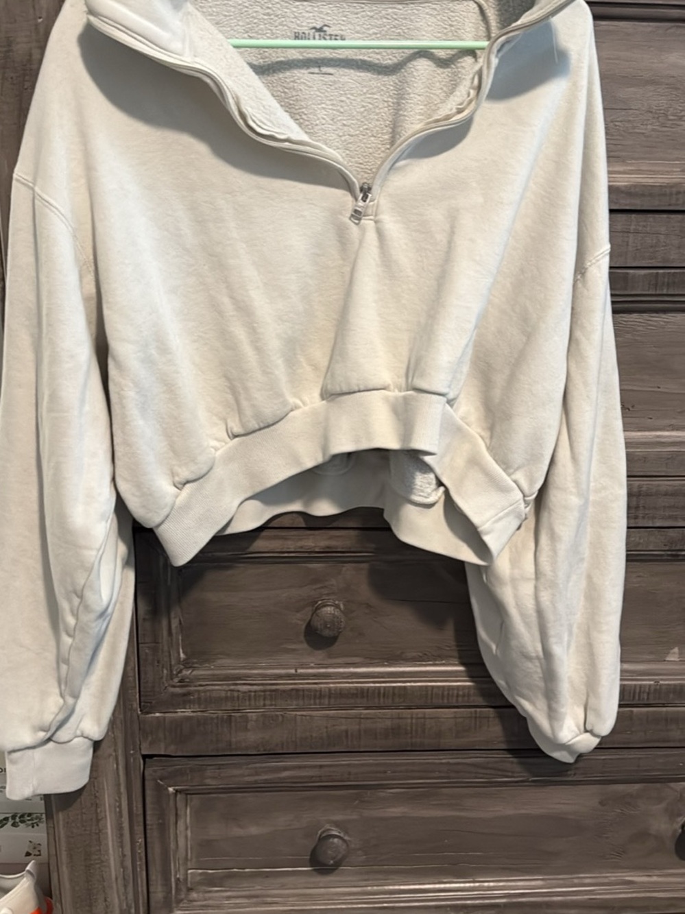 Half-Zip Cropped Sweatshirt - Cream